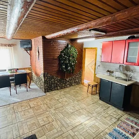 بيت للعطل Kotedzh Smereka