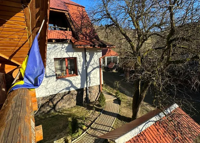 Kotedzh Smereka بيت للعطل